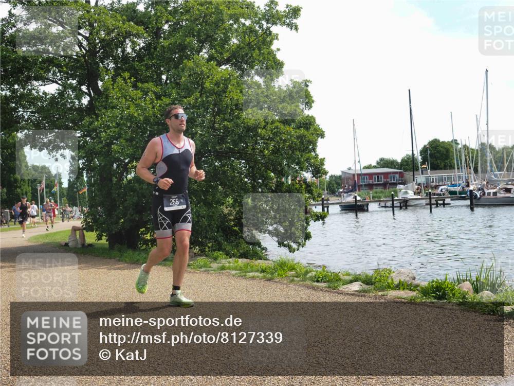 22.06.2025 - Viking Triathlon KatJ http://msf.ph/oto/8127339 22.06.2025 13:11:36 Laufen 255 meine-sportfotos.de