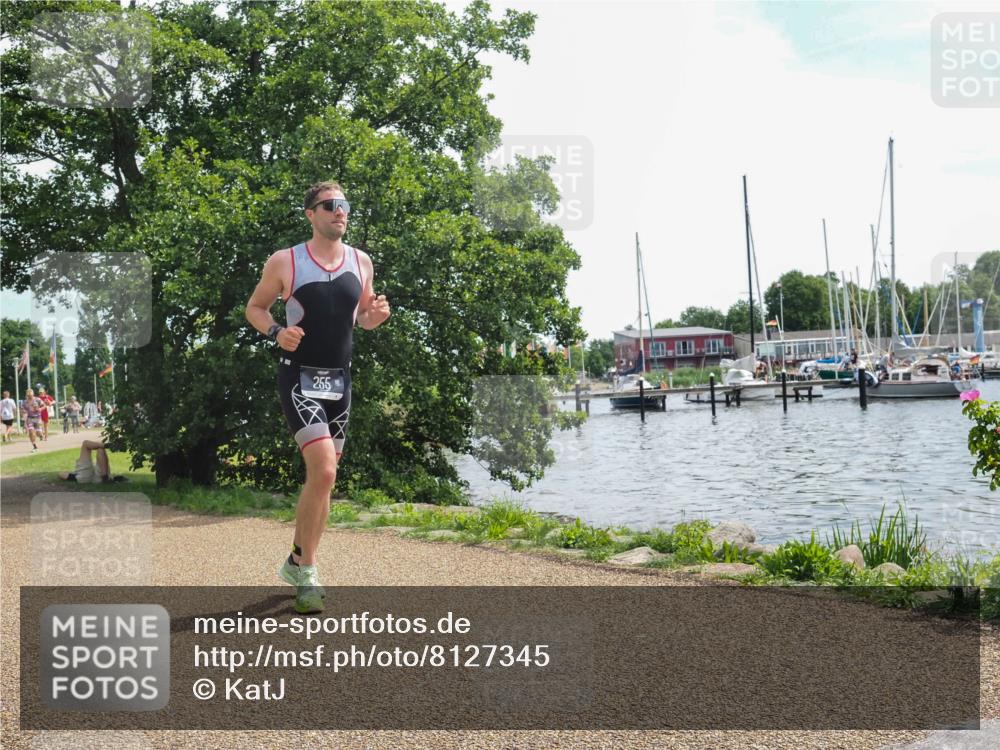 22.06.2025 - Viking Triathlon KatJ http://msf.ph/oto/8127345 22.06.2025 13:11:36 Laufen 255 meine-sportfotos.de