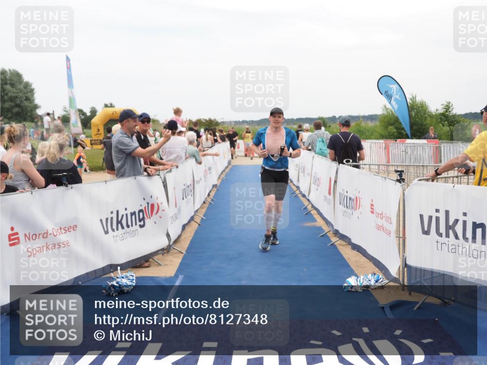 22.06.2025 - Viking Triathlon MichiJ http://msf.ph/oto/8127348 22.06.2025 15:24:37 Ziel 298 meine-sportfotos.de