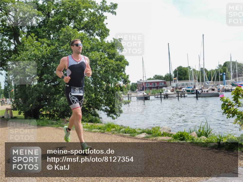 22.06.2025 - Viking Triathlon KatJ http://msf.ph/oto/8127354 22.06.2025 13:11:37 Laufen 255 meine-sportfotos.de