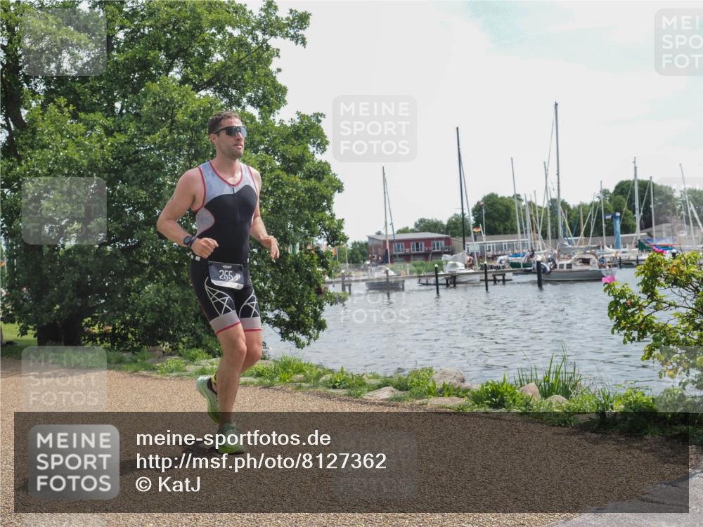 22.06.2025 - Viking Triathlon KatJ http://msf.ph/oto/8127362 22.06.2025 13:11:37 Laufen 255 meine-sportfotos.de