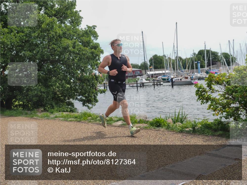 22.06.2025 - Viking Triathlon KatJ http://msf.ph/oto/8127364 22.06.2025 13:49:06 Laufen 535 meine-sportfotos.de