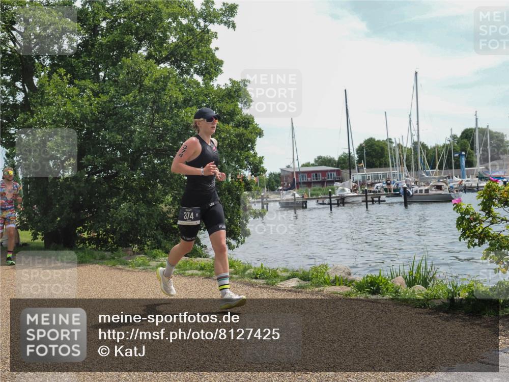 22.06.2025 - Viking Triathlon KatJ http://msf.ph/oto/8127425 22.06.2025 13:11:42 Laufen 374, 517 meine-sportfotos.de