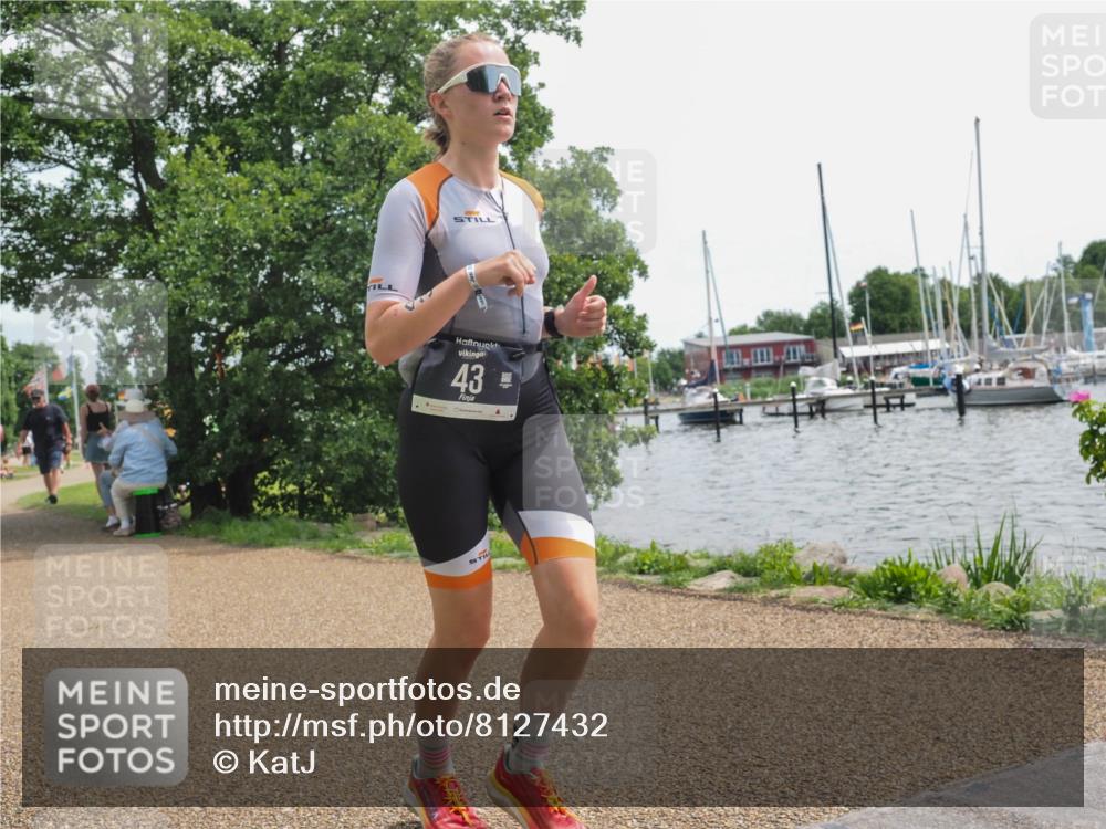 22.06.2025 - Viking Triathlon KatJ http://msf.ph/oto/8127432 22.06.2025 13:49:17 Laufen 43, 418 meine-sportfotos.de