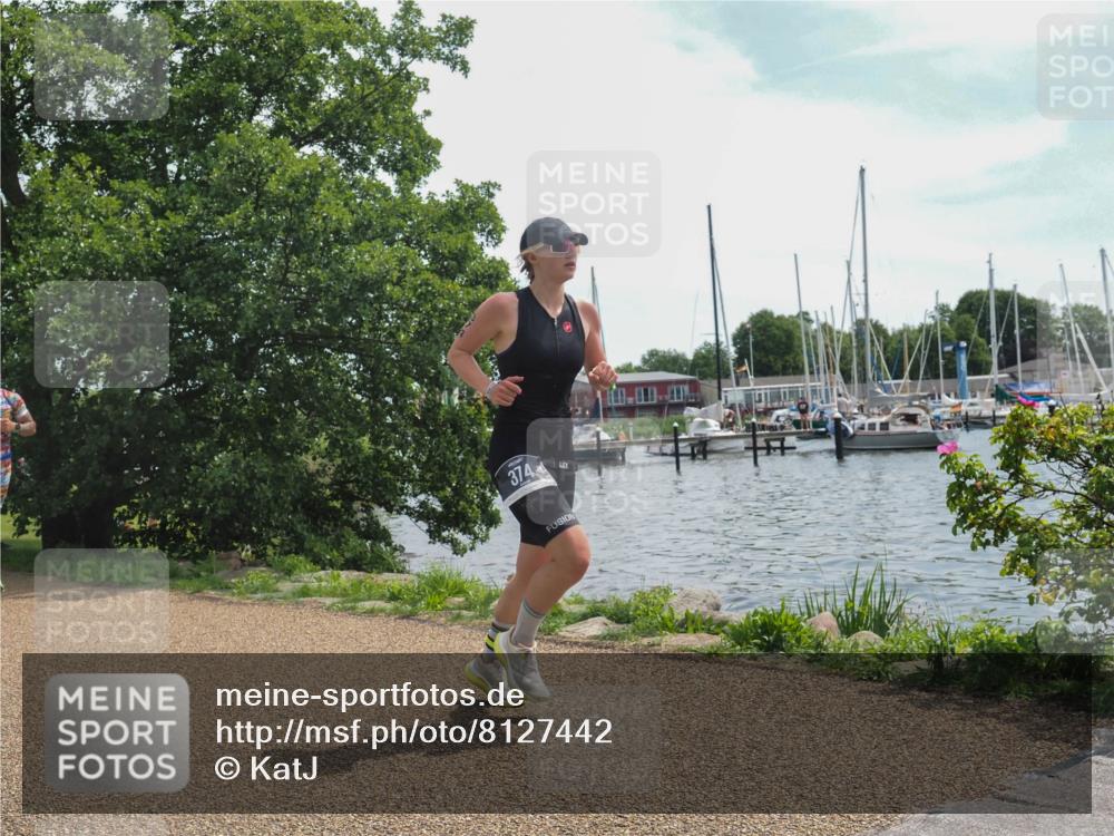 22.06.2025 - Viking Triathlon KatJ http://msf.ph/oto/8127442 22.06.2025 13:11:43 Laufen 374, 517 meine-sportfotos.de
