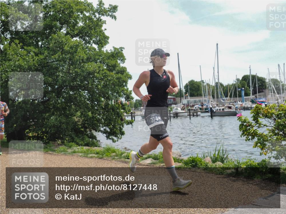 22.06.2025 - Viking Triathlon KatJ http://msf.ph/oto/8127448 22.06.2025 13:11:43 Laufen 374, 517 meine-sportfotos.de