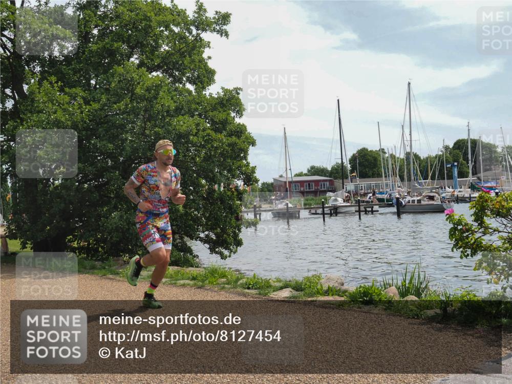 22.06.2025 - Viking Triathlon KatJ http://msf.ph/oto/8127454 22.06.2025 13:11:44 Laufen 374, 517 meine-sportfotos.de