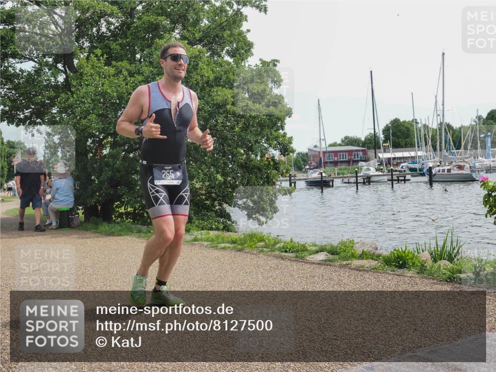 22.06.2025 - Viking Triathlon KatJ http://msf.ph/oto/8127500 22.06.2025 13:49:23 Laufen 19, 88, 255 meine-sportfotos.de