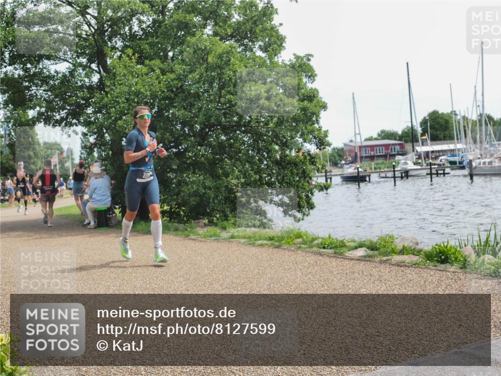 22.06.2025 - Viking Triathlon KatJ http://msf.ph/oto/8127599 22.06.2025 13:49:32 Laufen 398, 412 meine-sportfotos.de