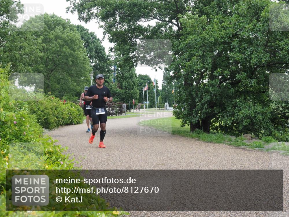 22.06.2025 - Viking Triathlon KatJ http://msf.ph/oto/8127670 22.06.2025 15:33:15 Laufen 83 meine-sportfotos.de