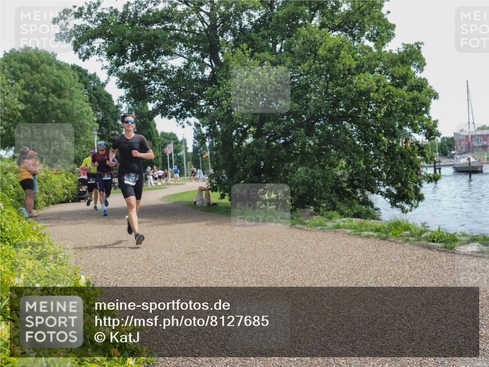 22.06.2025 - Viking Triathlon KatJ http://msf.ph/oto/8127685 22.06.2025 13:12:34 Laufen 53, 127 meine-sportfotos.de