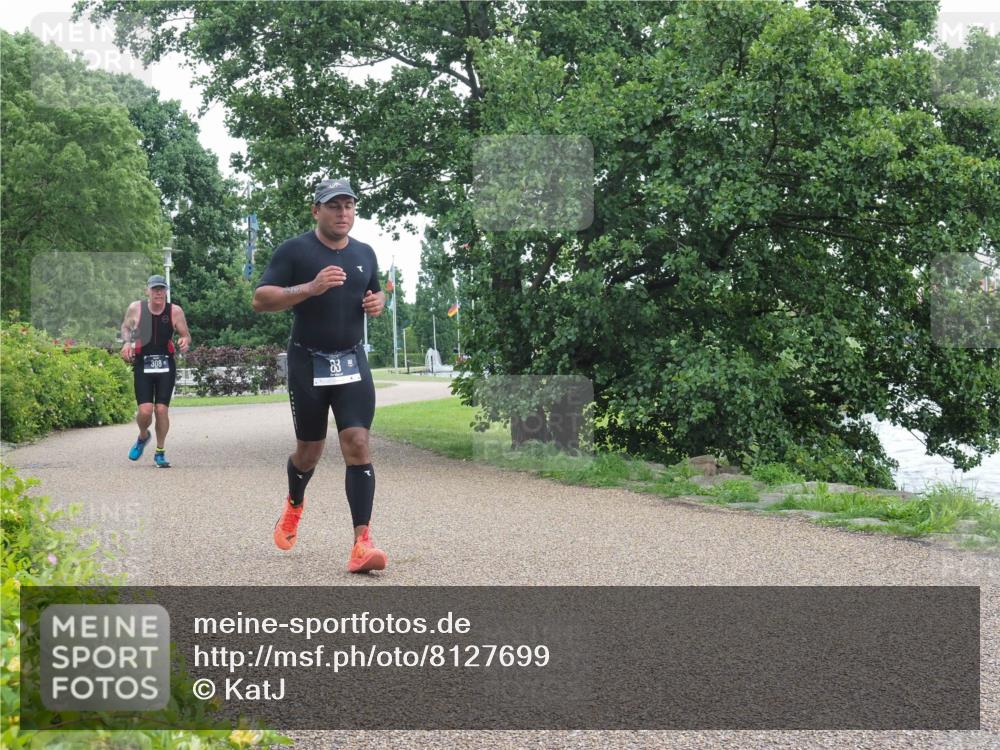 22.06.2025 - Viking Triathlon KatJ http://msf.ph/oto/8127699 22.06.2025 15:33:16 Laufen 83 meine-sportfotos.de