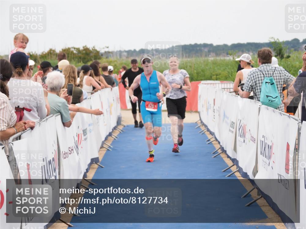 22.06.2025 - Viking Triathlon MichiJ http://msf.ph/oto/8127734 22.06.2025 15:25:10 Ziel 626 meine-sportfotos.de
