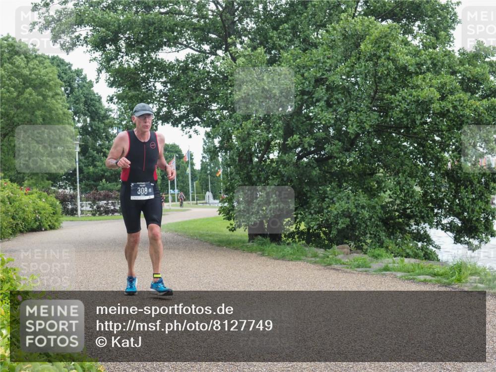 22.06.2025 - Viking Triathlon KatJ http://msf.ph/oto/8127749 22.06.2025 15:33:19 Laufen 83, 308 meine-sportfotos.de