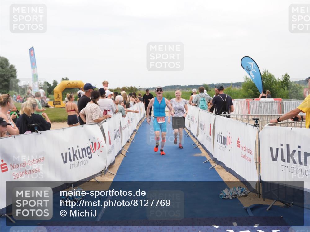 22.06.2025 - Viking Triathlon MichiJ http://msf.ph/oto/8127769 22.06.2025 15:25:11 Ziel 626 meine-sportfotos.de