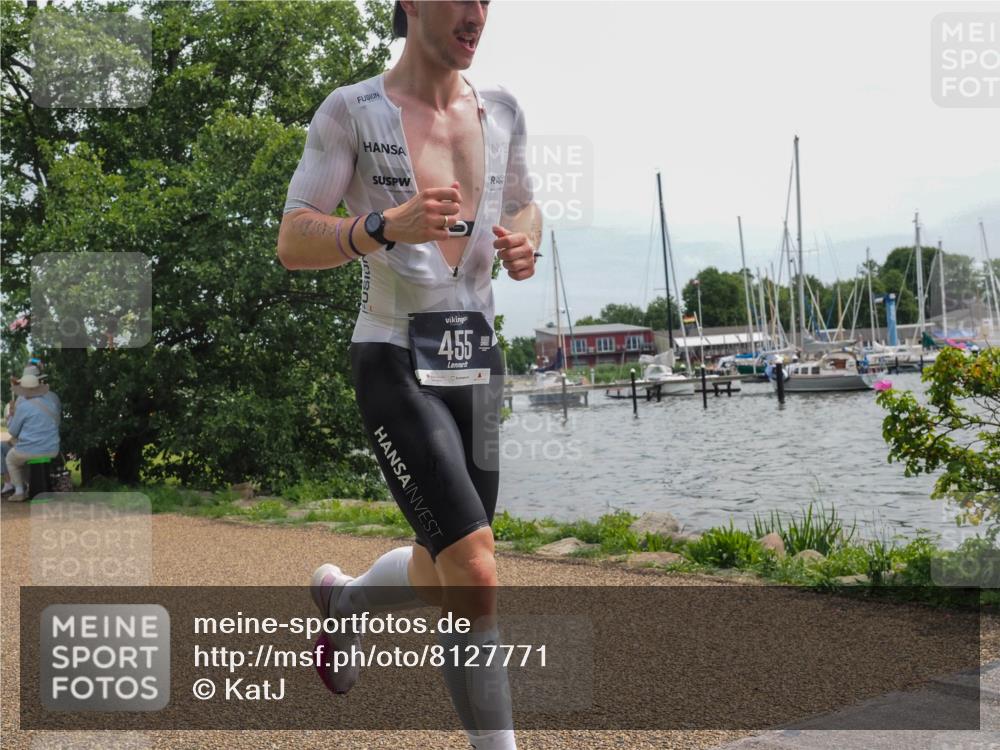 22.06.2025 - Viking Triathlon KatJ http://msf.ph/oto/8127771 22.06.2025 13:49:51 Laufen 233, 455 meine-sportfotos.de