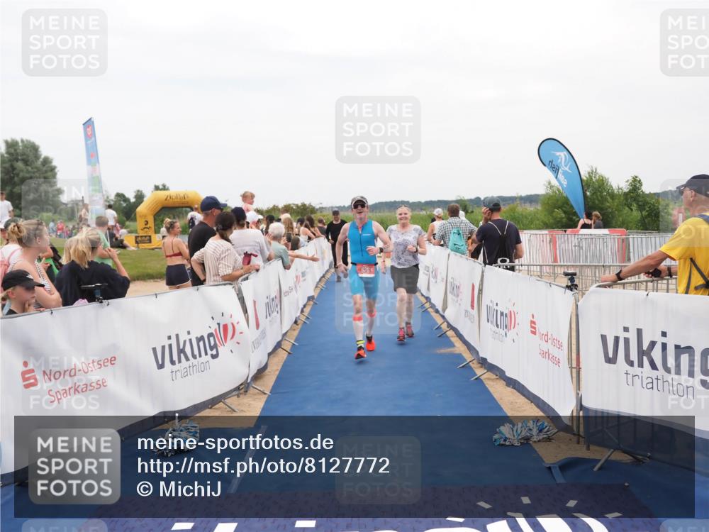 22.06.2025 - Viking Triathlon MichiJ http://msf.ph/oto/8127772 22.06.2025 15:25:12 Ziel 626 meine-sportfotos.de