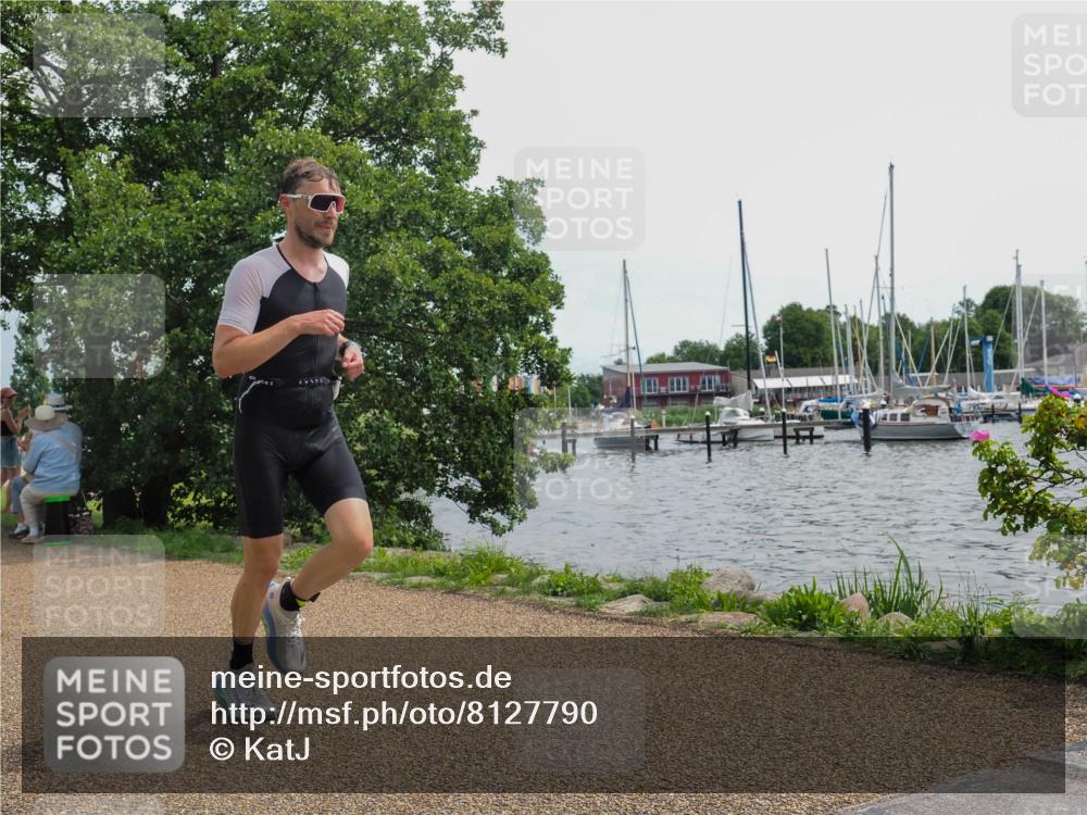 22.06.2025 - Viking Triathlon KatJ http://msf.ph/oto/8127790 22.06.2025 13:49:53 Laufen 233, 455 meine-sportfotos.de