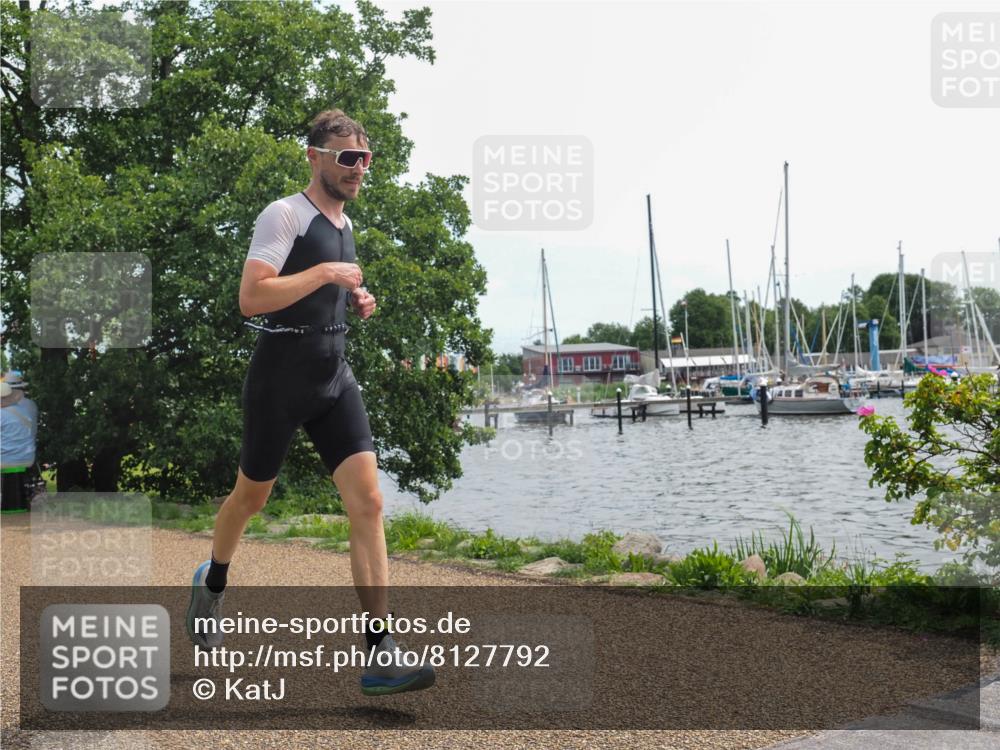 22.06.2025 - Viking Triathlon KatJ http://msf.ph/oto/8127792 22.06.2025 13:49:54 Laufen 127, 233 meine-sportfotos.de