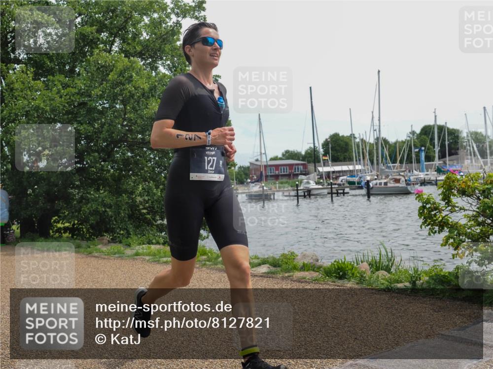 22.06.2025 - Viking Triathlon KatJ http://msf.ph/oto/8127821 22.06.2025 13:49:58 Laufen 127 meine-sportfotos.de