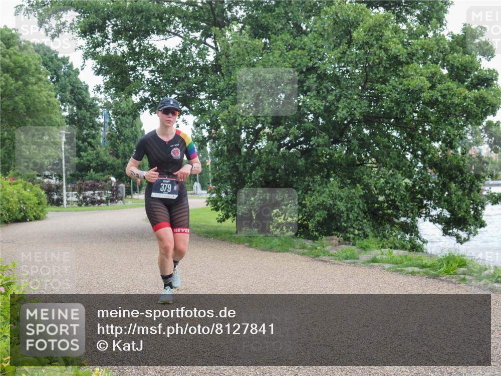 22.06.2025 - Viking Triathlon KatJ http://msf.ph/oto/8127841 22.06.2025 15:33:53 Laufen 379 meine-sportfotos.de