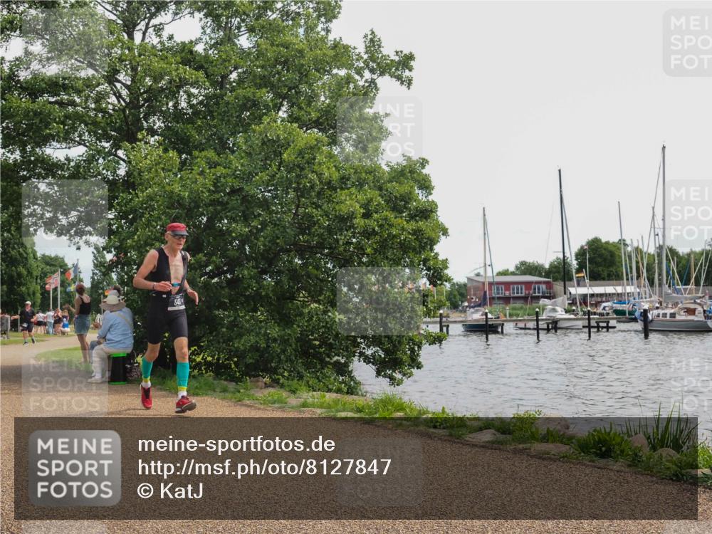 22.06.2025 - Viking Triathlon KatJ http://msf.ph/oto/8127847 22.06.2025 13:50:17 Laufen 543 meine-sportfotos.de