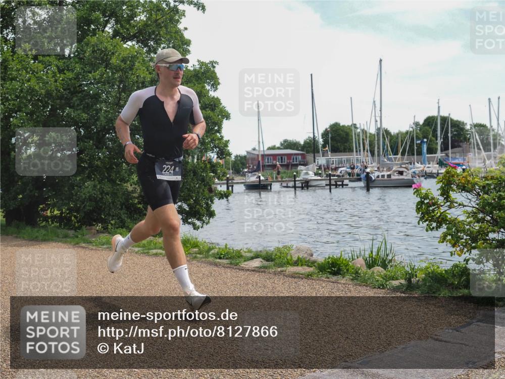 22.06.2025 - Viking Triathlon KatJ http://msf.ph/oto/8127866 22.06.2025 13:12:50 Laufen 224 meine-sportfotos.de