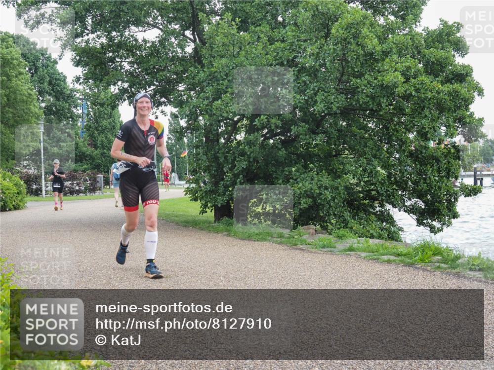 22.06.2025 - Viking Triathlon KatJ http://msf.ph/oto/8127910 22.06.2025 15:34:41 Laufen 425 meine-sportfotos.de