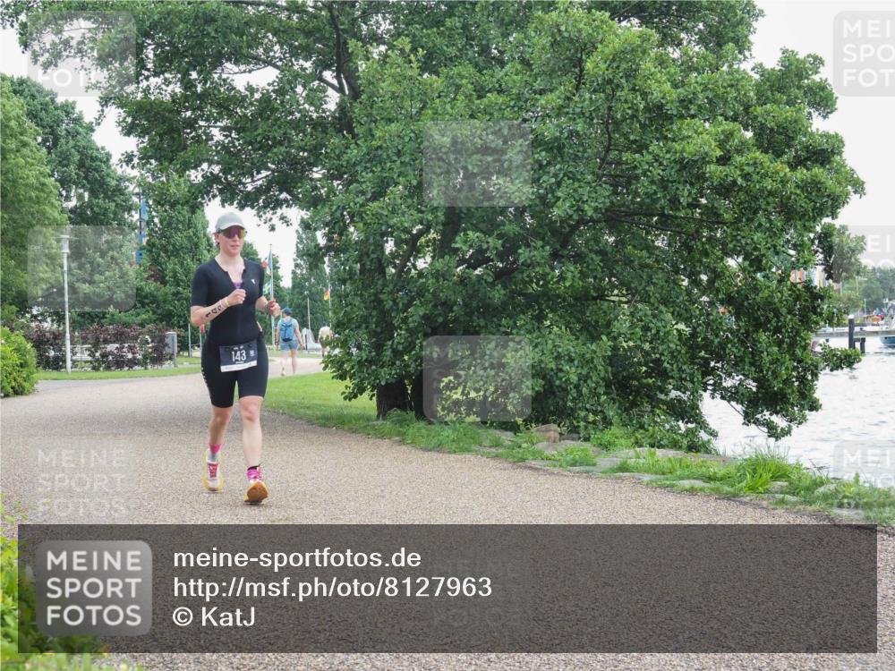 22.06.2025 - Viking Triathlon KatJ http://msf.ph/oto/8127963 22.06.2025 15:34:48 Laufen 143 meine-sportfotos.de