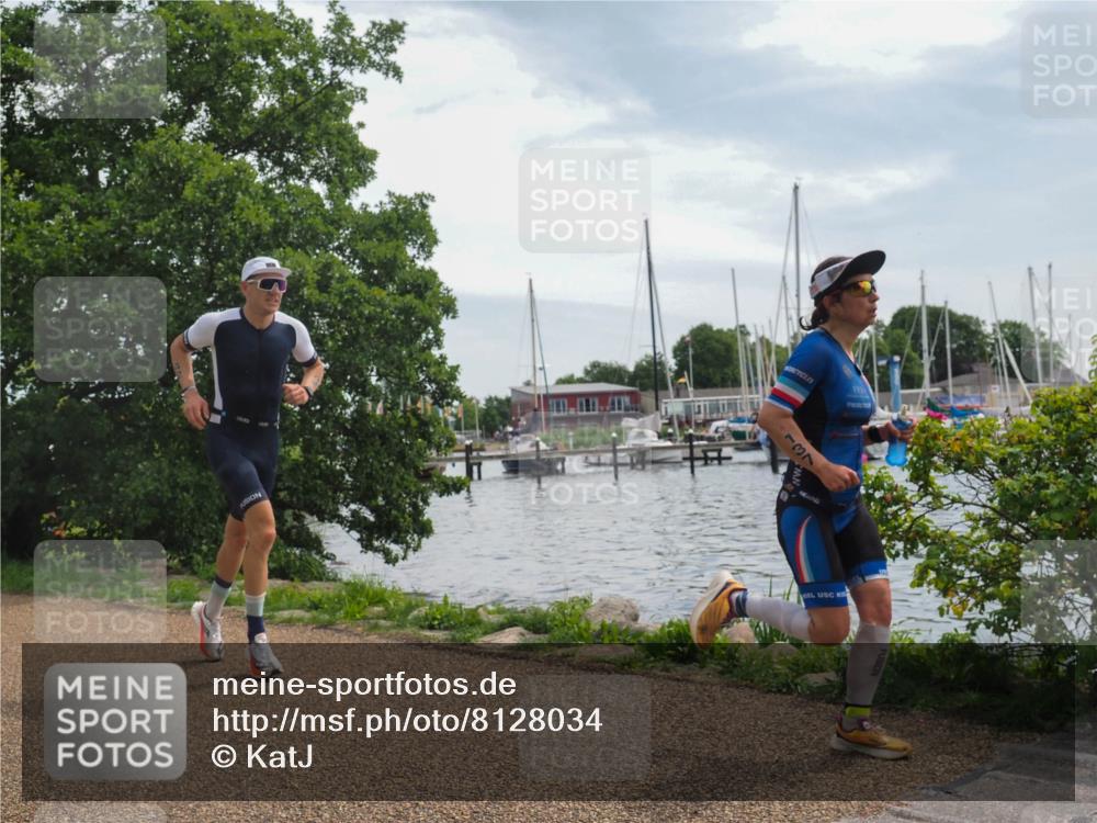 22.06.2025 - Viking Triathlon KatJ http://msf.ph/oto/8128034 22.06.2025 13:13:17 Laufen 42, 137 meine-sportfotos.de