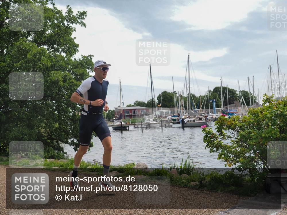 22.06.2025 - Viking Triathlon KatJ http://msf.ph/oto/8128050 22.06.2025 13:13:17 Laufen 42, 137 meine-sportfotos.de