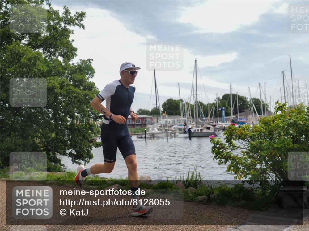 22.06.2025 - Viking Triathlon KatJ http://msf.ph/oto/8128055 22.06.2025 13:13:17 Laufen 42, 137 meine-sportfotos.de