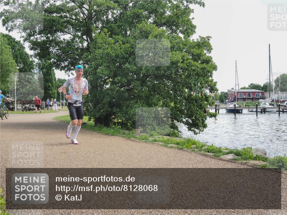 22.06.2025 - Viking Triathlon KatJ http://msf.ph/oto/8128068 22.06.2025 13:13:27 Laufen 455 meine-sportfotos.de