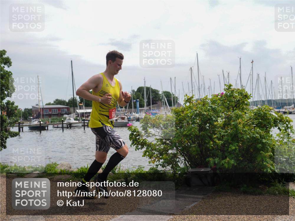 22.06.2025 - Viking Triathlon KatJ http://msf.ph/oto/8128080 22.06.2025 13:51:35 Laufen 604 meine-sportfotos.de