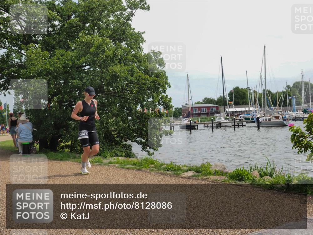 22.06.2025 - Viking Triathlon KatJ http://msf.ph/oto/8128086 22.06.2025 13:51:42 Laufen 374 meine-sportfotos.de