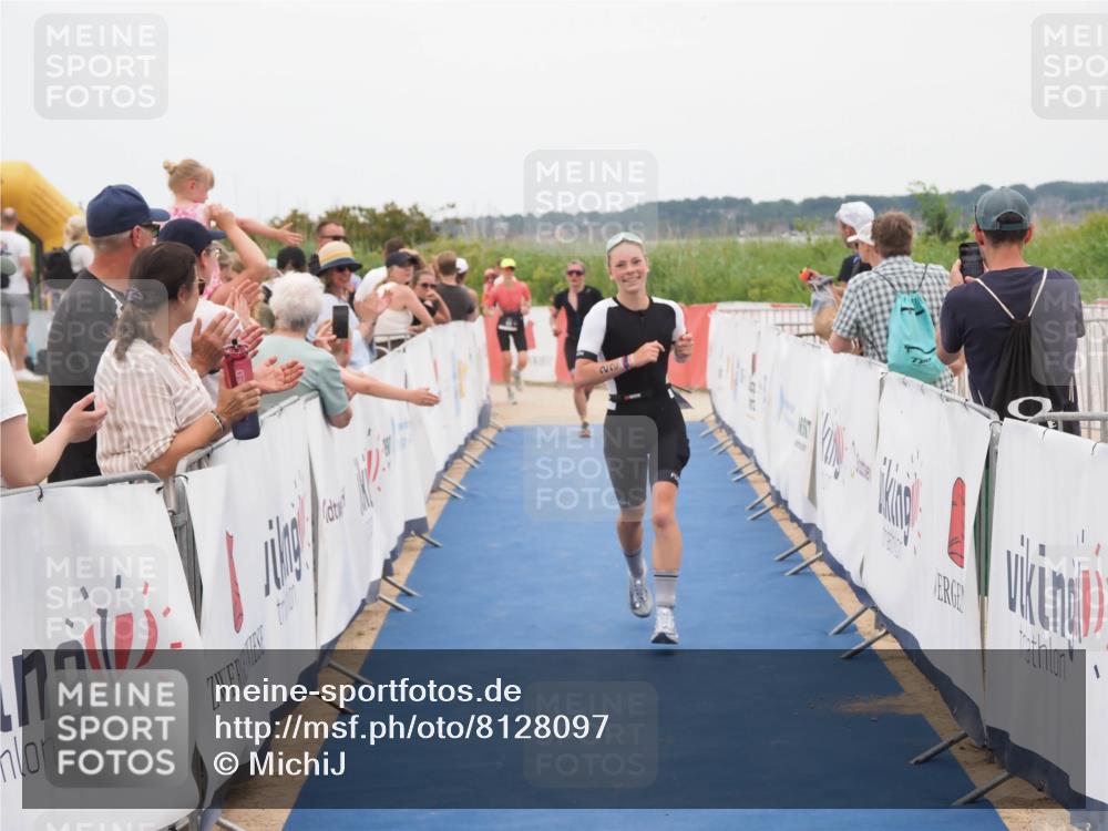 22.06.2025 - Viking Triathlon MichiJ http://msf.ph/oto/8128097 22.06.2025 15:25:50 Ziel 22, 44, 343 meine-sportfotos.de