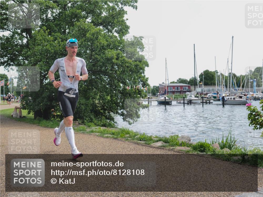 22.06.2025 - Viking Triathlon KatJ http://msf.ph/oto/8128108 22.06.2025 13:13:27 Laufen 455 meine-sportfotos.de