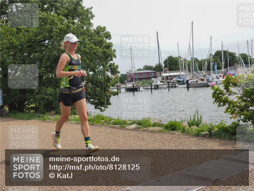 22.06.2025 - Viking Triathlon KatJ http://msf.ph/oto/8128125 22.06.2025 13:51:49 Laufen 636 meine-sportfotos.de