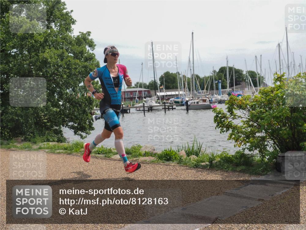 22.06.2025 - Viking Triathlon KatJ http://msf.ph/oto/8128163 22.06.2025 13:52:02 Laufen 9, 20, 249 meine-sportfotos.de
