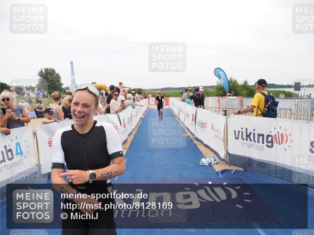 22.06.2025 - Viking Triathlon MichiJ http://msf.ph/oto/8128169 22.06.2025 15:25:53 Ziel 22, 44, 343 meine-sportfotos.de