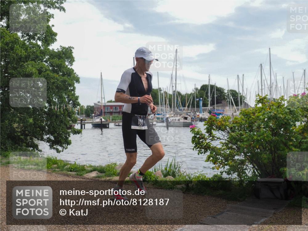 22.06.2025 - Viking Triathlon KatJ http://msf.ph/oto/8128187 22.06.2025 13:13:38 Laufen 63, 101, 323 meine-sportfotos.de