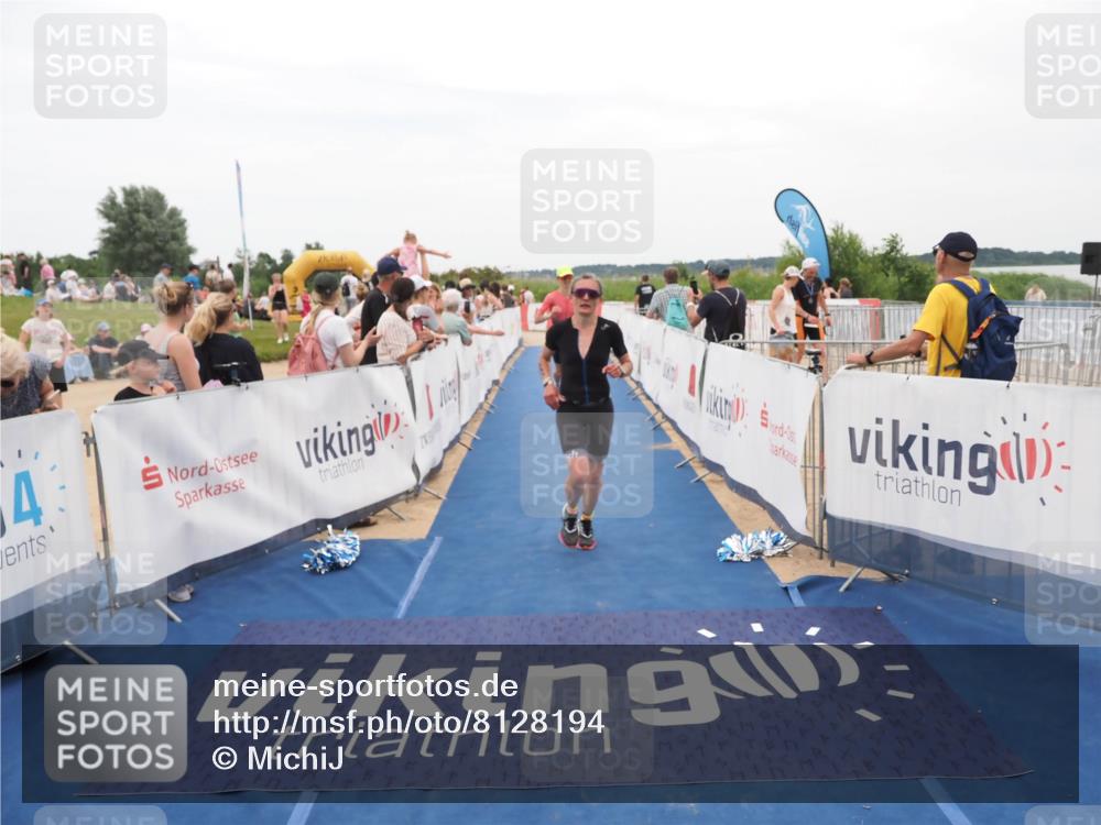 22.06.2025 - Viking Triathlon MichiJ http://msf.ph/oto/8128194 22.06.2025 15:25:55 Ziel 22, 44, 343 meine-sportfotos.de
