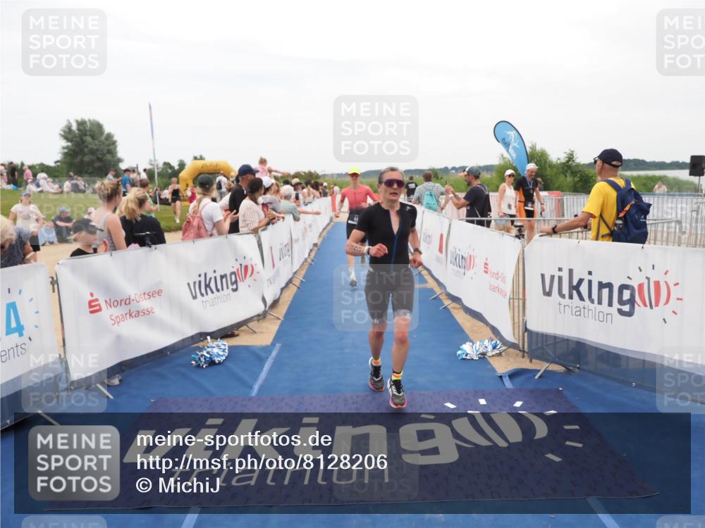 22.06.2025 - Viking Triathlon MichiJ http://msf.ph/oto/8128206 22.06.2025 15:25:56 Ziel 22, 44, 343 meine-sportfotos.de