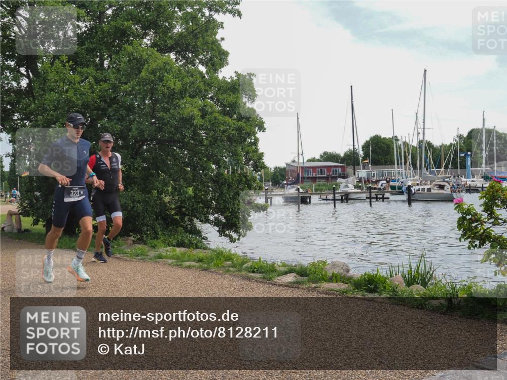 22.06.2025 - Viking Triathlon KatJ http://msf.ph/oto/8128211 22.06.2025 13:13:39 Laufen 63, 101, 323 meine-sportfotos.de