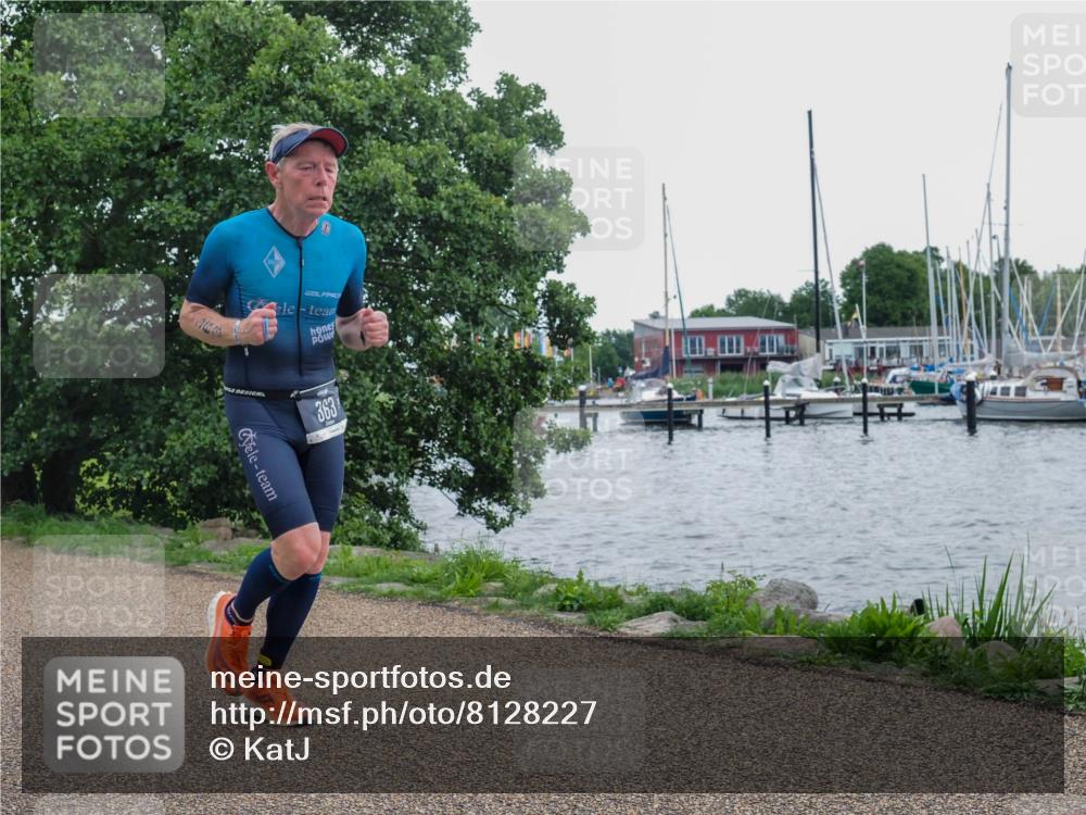22.06.2025 - Viking Triathlon KatJ http://msf.ph/oto/8128227 22.06.2025 15:36:04 Laufen 363, 459 meine-sportfotos.de