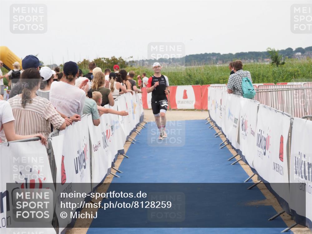 22.06.2025 - Viking Triathlon MichiJ http://msf.ph/oto/8128259 22.06.2025 15:26:35 Ziel 385 meine-sportfotos.de