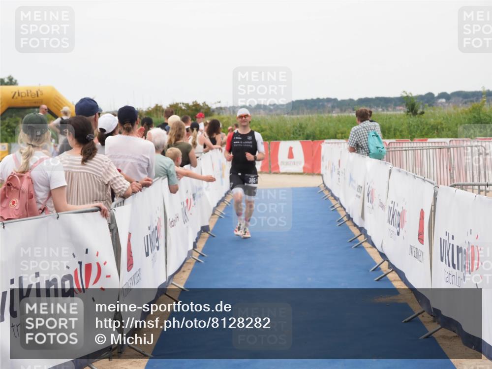 22.06.2025 - Viking Triathlon MichiJ http://msf.ph/oto/8128282 22.06.2025 15:26:36 Ziel 385 meine-sportfotos.de