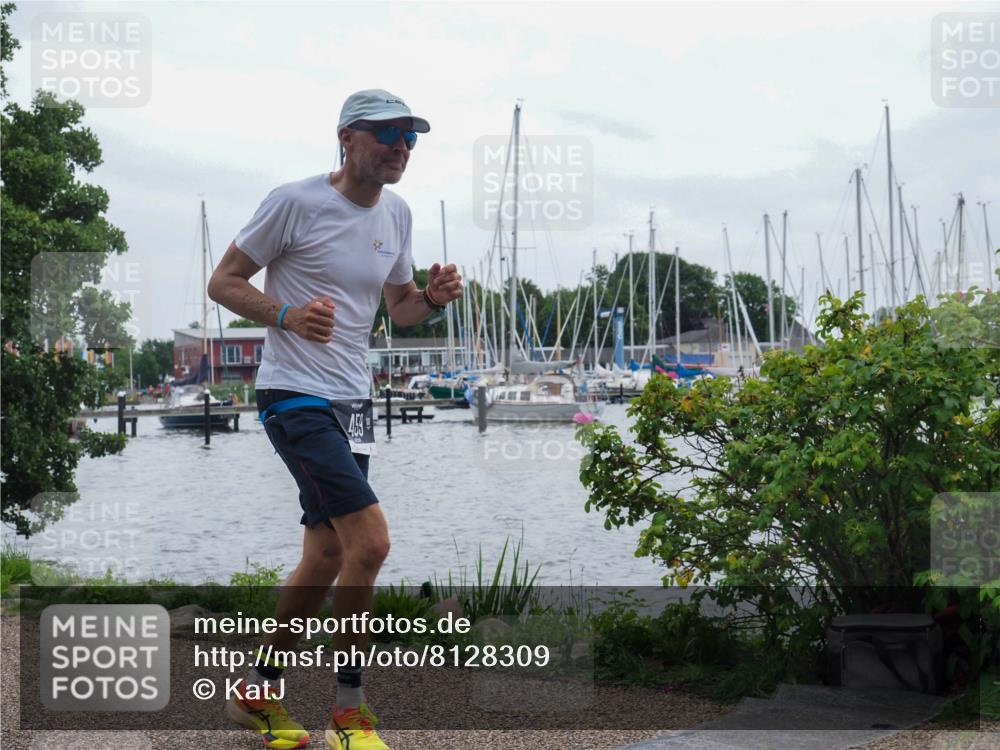 22.06.2025 - Viking Triathlon KatJ http://msf.ph/oto/8128309 22.06.2025 15:36:06 Laufen 363, 459 meine-sportfotos.de