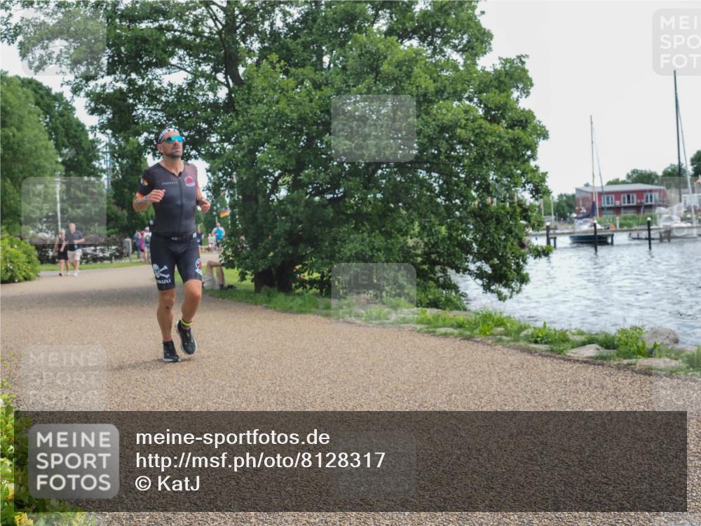 22.06.2025 - Viking Triathlon KatJ http://msf.ph/oto/8128317 22.06.2025 13:13:48 Laufen 395 meine-sportfotos.de
