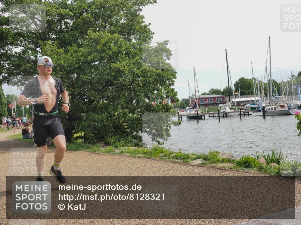 22.06.2025 - Viking Triathlon KatJ http://msf.ph/oto/8128321 22.06.2025 13:52:31 Laufen 117, 379 meine-sportfotos.de